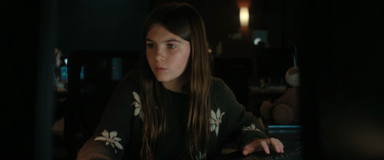 vlcsnap-2025-06-05-18h15m07s185