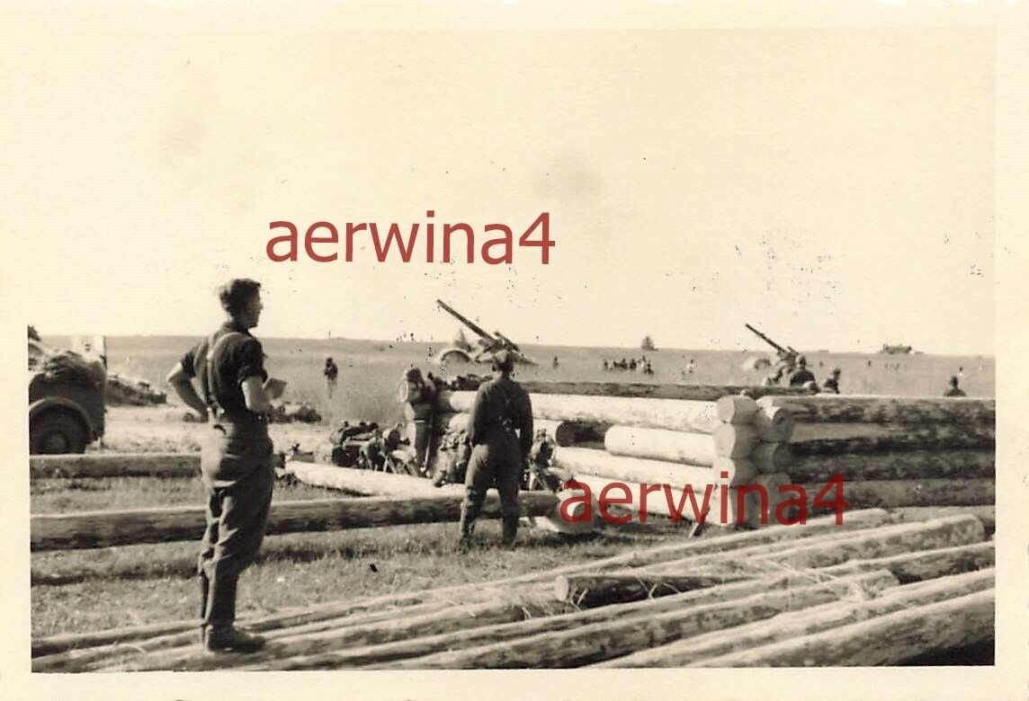 Feuerstellung 21cm Mörser 18 Staffel am Dnepr Russland Ostfront