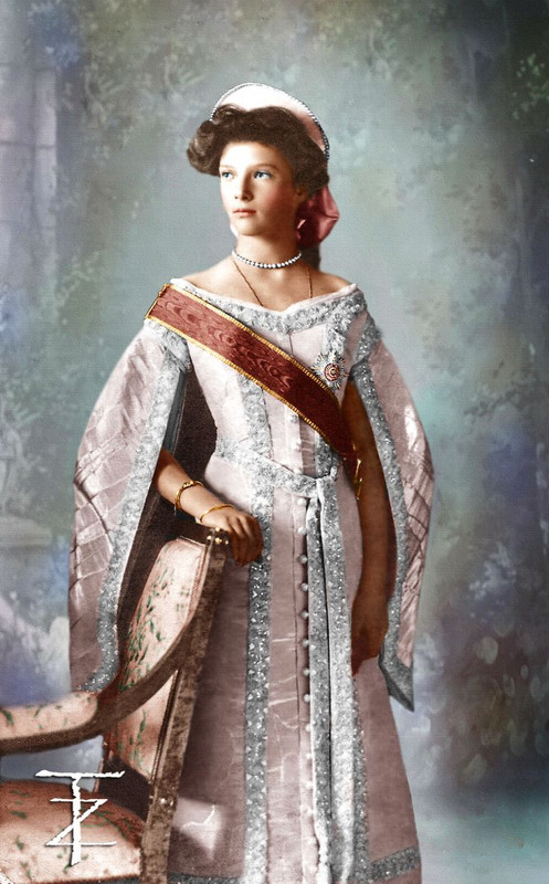 Grand_Duchess_Tatianna_was_smokin...