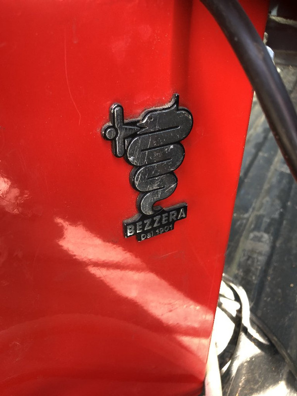 ADDAE90E-1EBD-4C77-882B-5AD1E2E42649