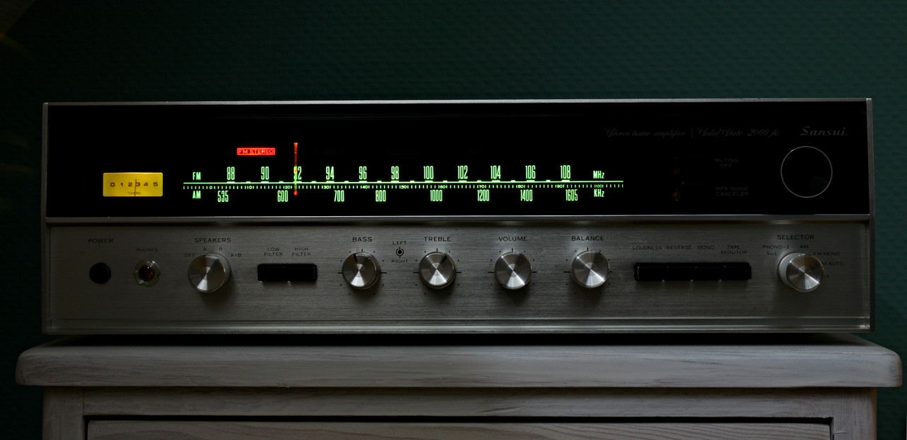 Sansui 2000A pliska IMG_8940a