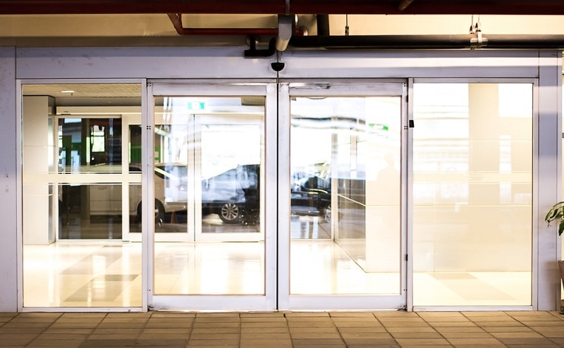 commercial sliding door 