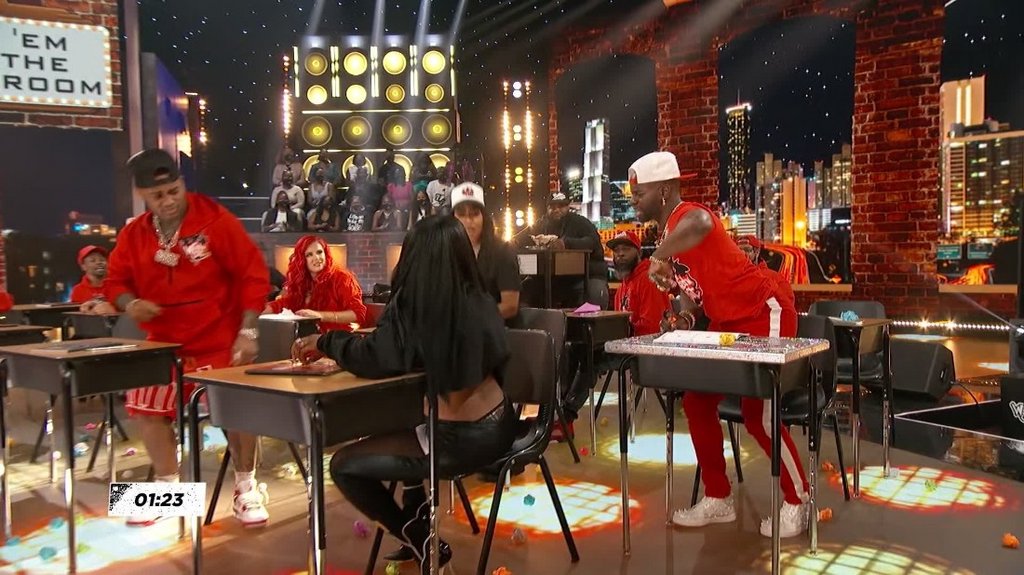 [Image: zhj3gp0lz8j8.jpg]