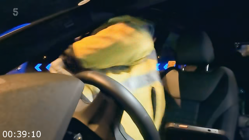 [Image: j9kybcr6h62d.png]