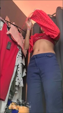 [Image: Voyeur22335111816.jpg]