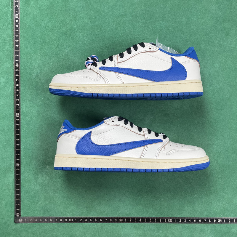 Travis Scott x Jordan Air Jordan 1 Low OG