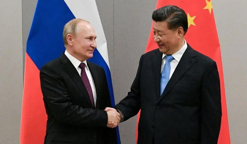 Vladímir Putin y Xi Jinping Vladímir Putin y Xi Jinping