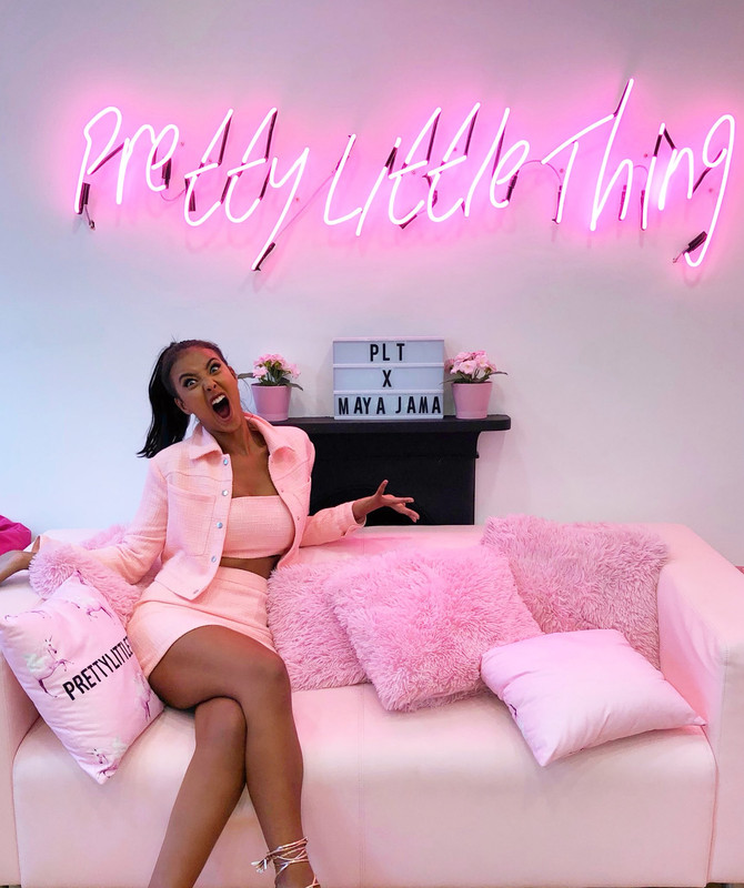 [Image: Dffz1-ZFWk-AE3-H7o.jpg]