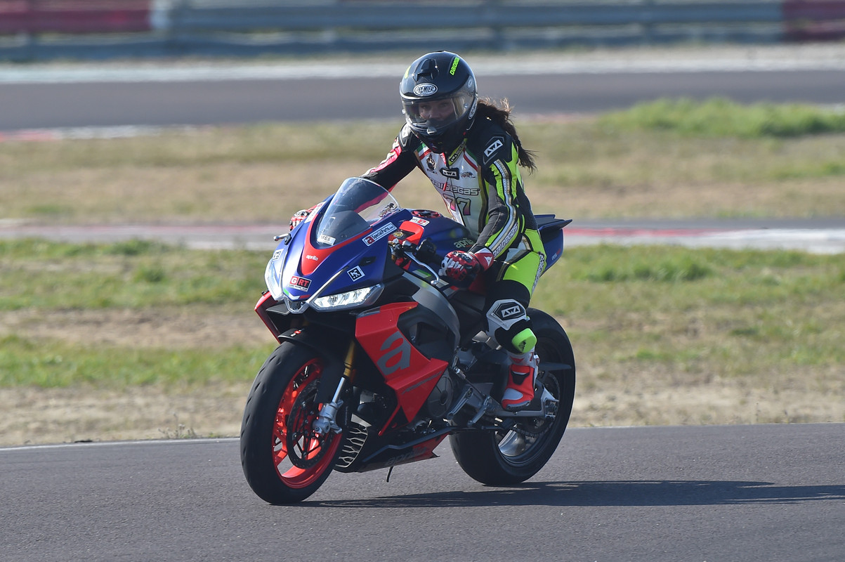 1613565C-6463-4F45-86E5-5FF0099BA56B