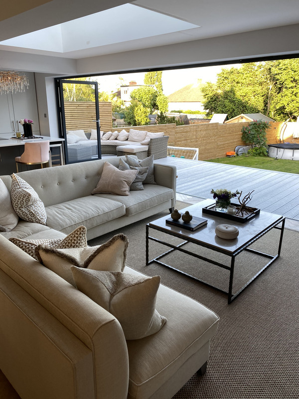 ADC0F21C-9B7B-4D74-B651-2378F7B5A6A2