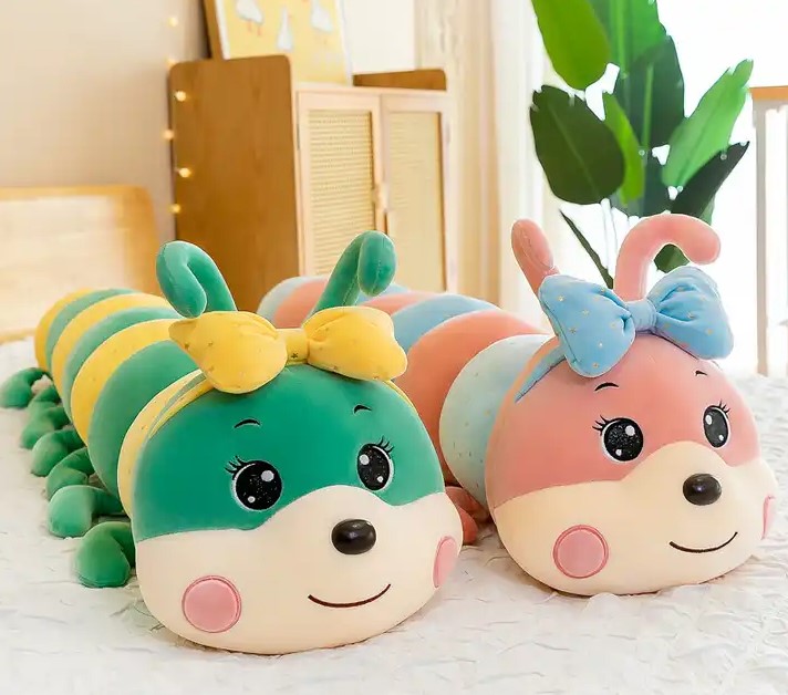 A group of stuffed animals Description automatically generated