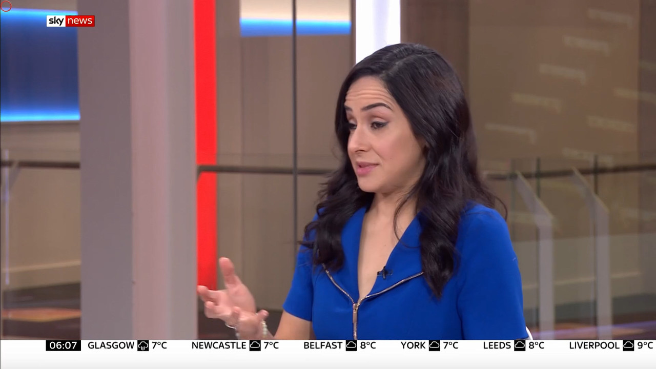 12.26 - 06.00.00 - Sky News @ Breakfast. Latest news headlines, compr....ts_snapshot_08.18.629