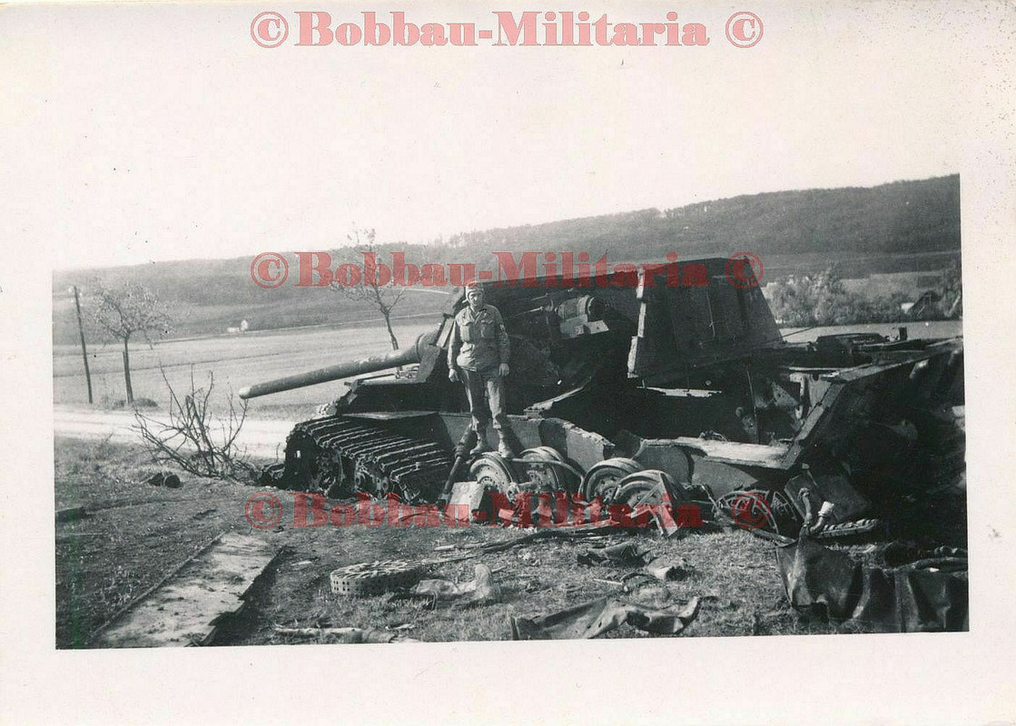 US Foto Endkampf 1944-45 Jagdpanzer VI Jagdtiger SdKfz.186 zerstört combat