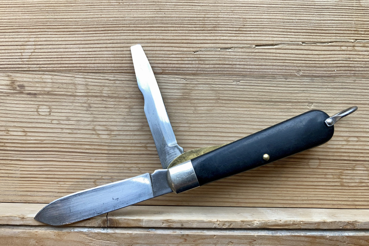 939EACC8-AC17-4F4C-8BBA-62D36557110E