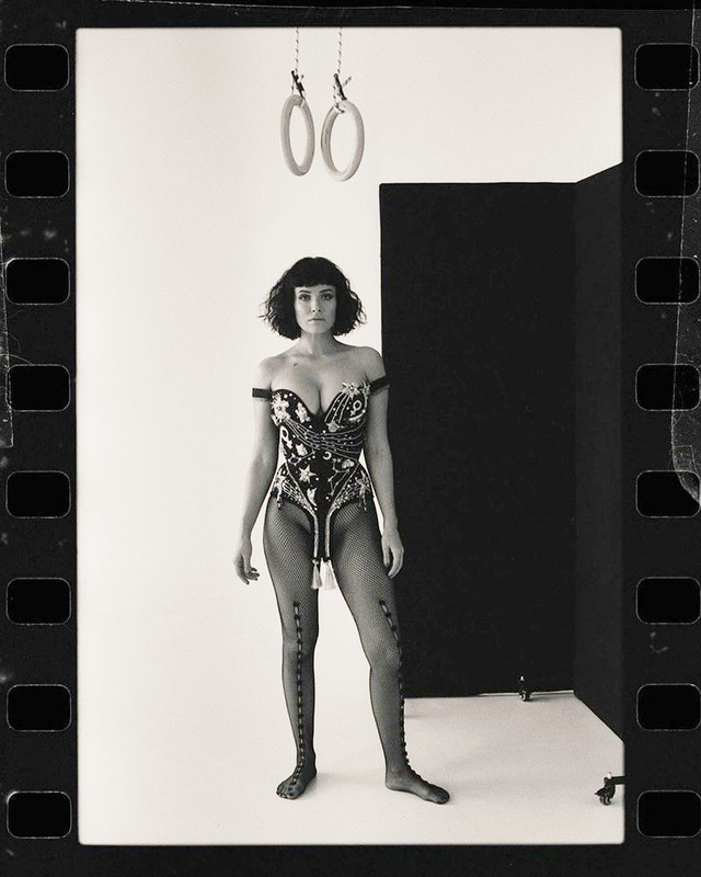 imgonline-com-ua-Osvetlenie-g1y7mO7SlXjD7