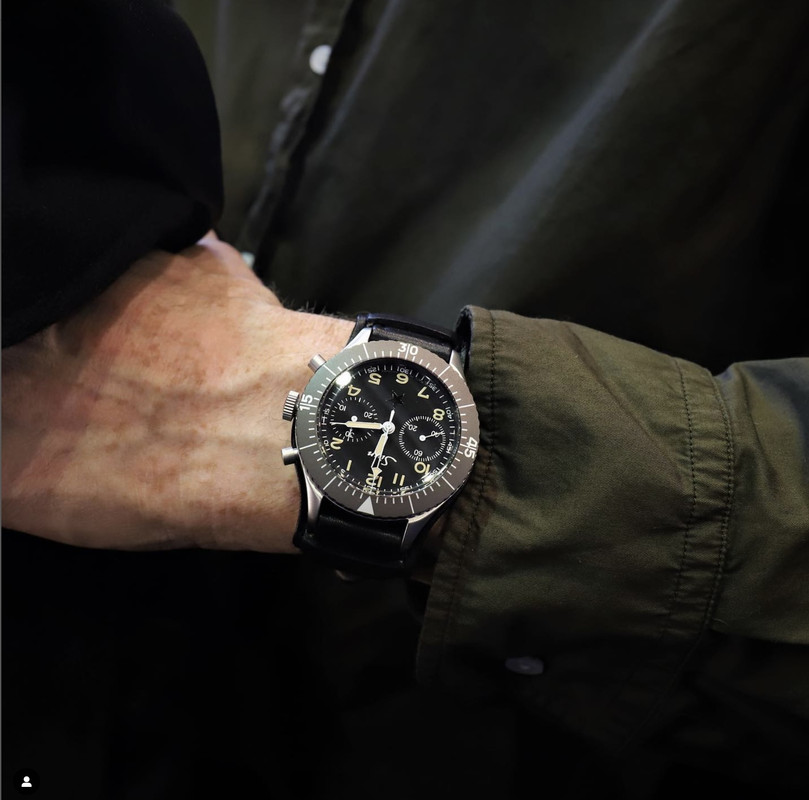 AE28AA3E-7021-4947-BB80-F193020A5DFE