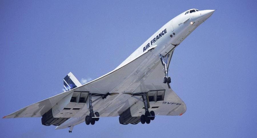В 2003 году Concorde совершил последний коммерческий рейс В 2003 году Concorde совершил последний коммерческий рейс