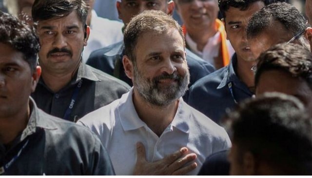 న్యూయార్క్లో సోనియా గాంధీ తనయుడు పర్యటన… న్యూయార్క్లో సోనియా గాంధీ తనయుడు పర్యటన…