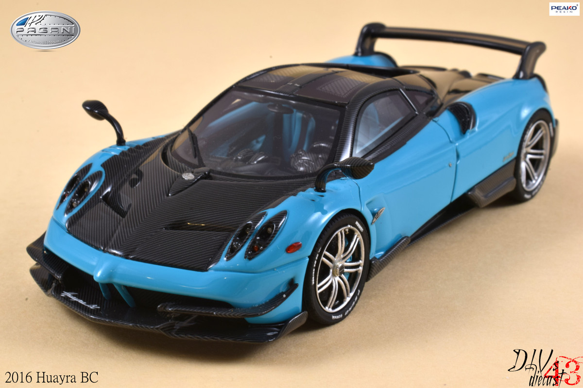 Pagani Huayra BC Blue Peako (1)