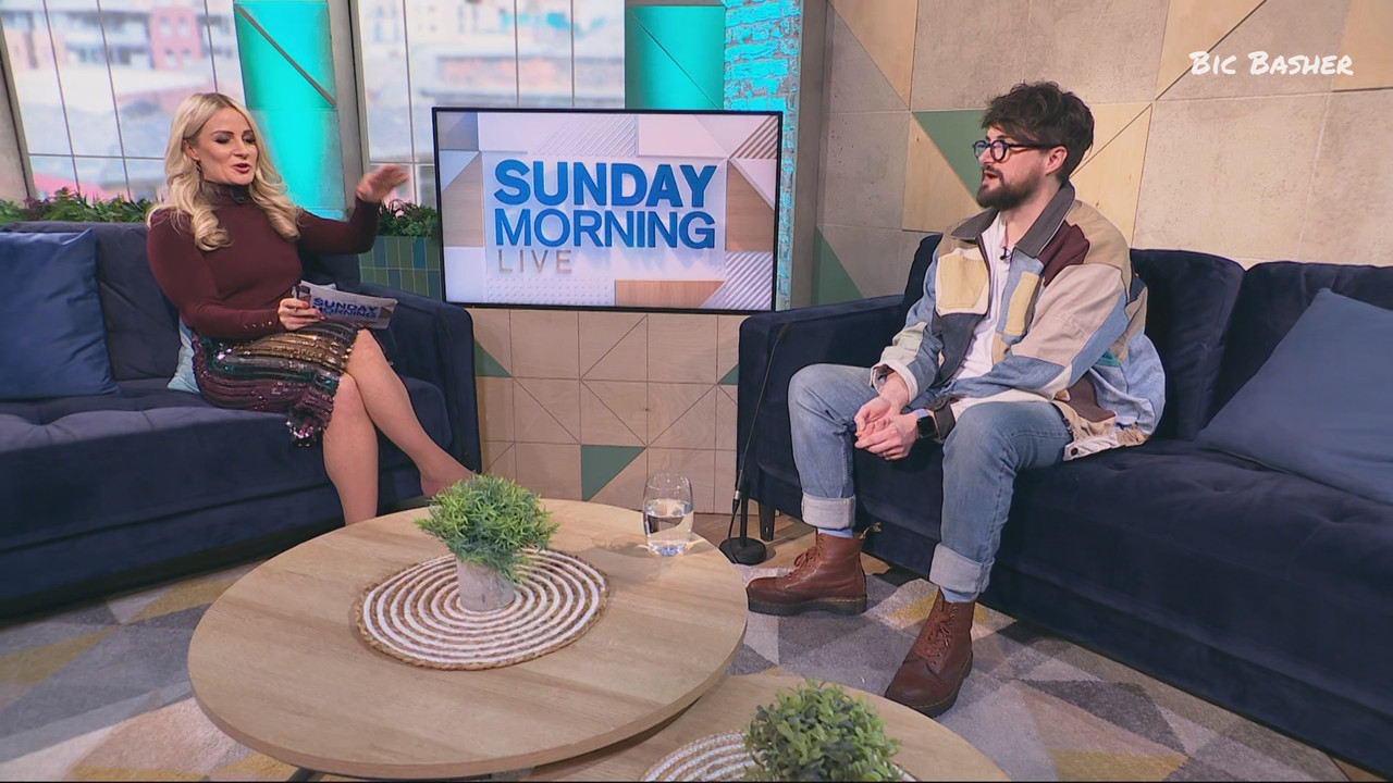 Sunday.Morning.Live.S00E20.ts_snapshot_00.54.08.734