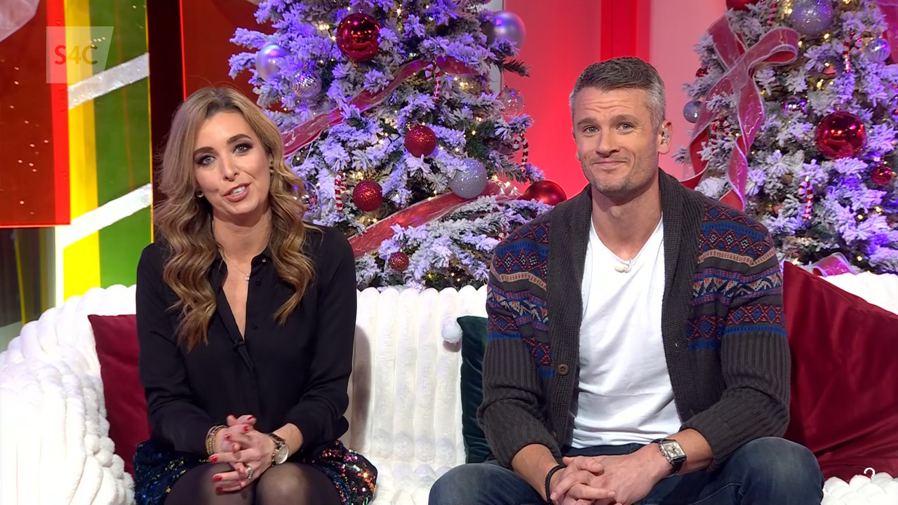 12.19 - 19.00.01 - Heno  ᴺᵉʷ. 19 12 2022 Magazine programme, featurin....ts_snapshot_05.54.997
