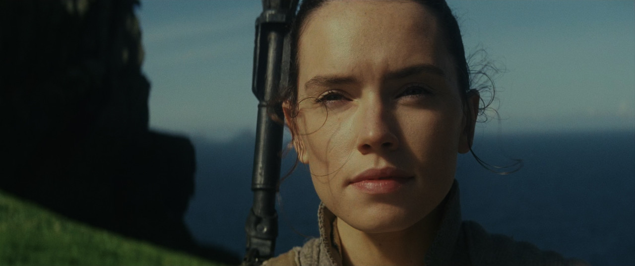 Star Wars - The Last Jedi (2017).mkv_snapshot_00.14.36_[2018.03.