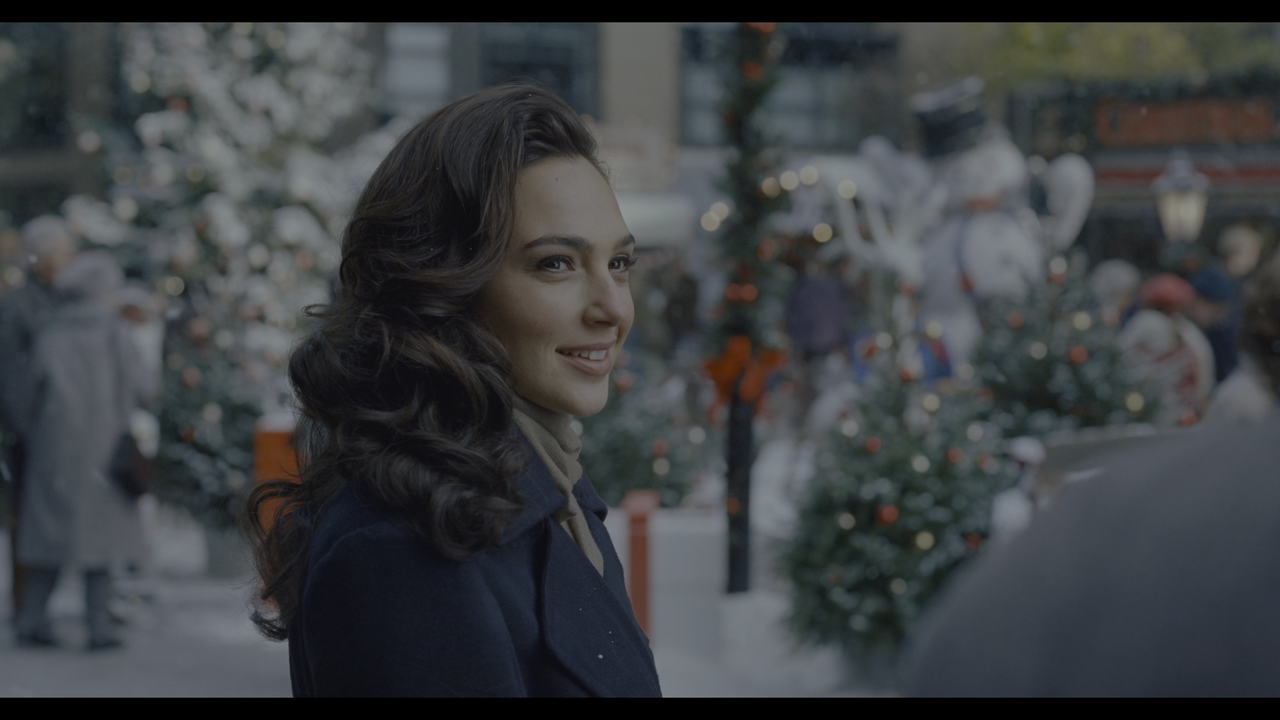 Wonder.Woman.1984.2020.PROPER.HDR.2160p.WEB.h265-KOGi.mkv_snapshot_02.23.23_[2021.02.11_17.57.40]