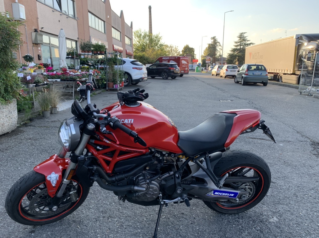 3CBED9A5-225D-4D64-8C39-018AD9F4CBBF