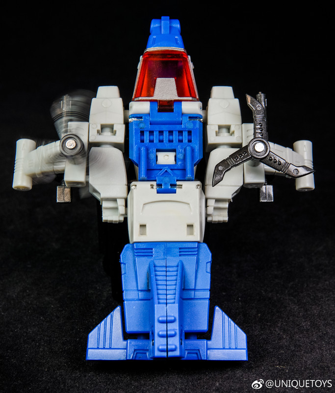 Unique-Toys-Highbrow-2