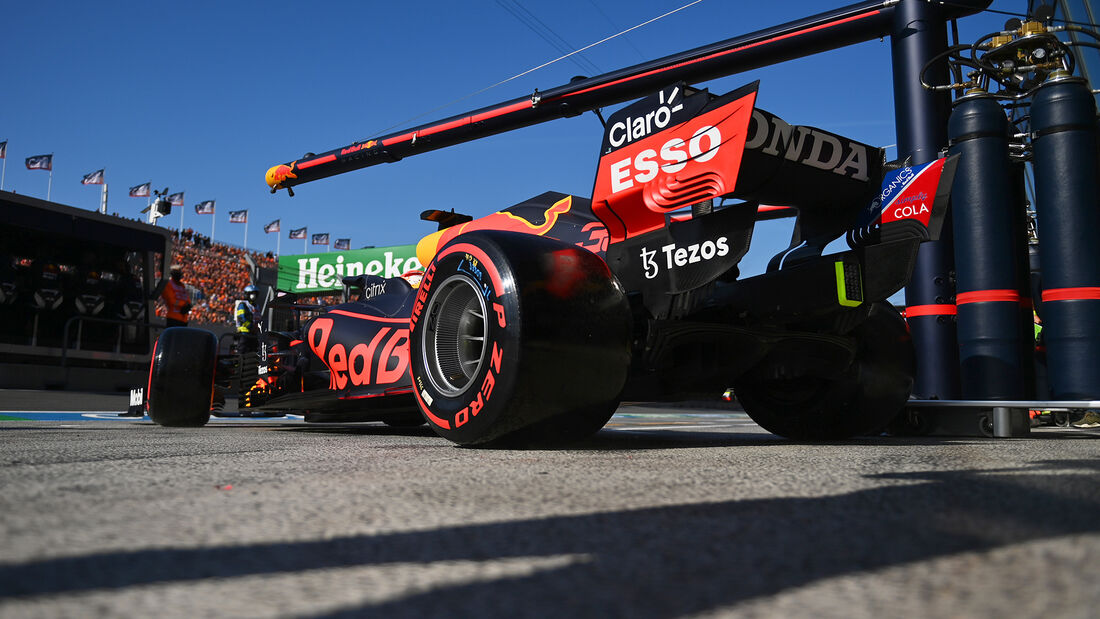 Max-Verstappen-Red-Bull-Formel-1-GP-Niederlande-4-September-2021-169Gallery-c9345566-1829221