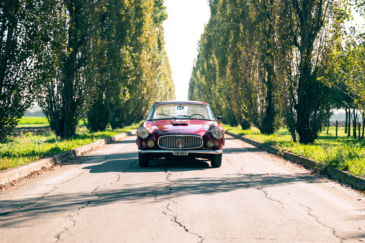 20083-Maserati3500GT