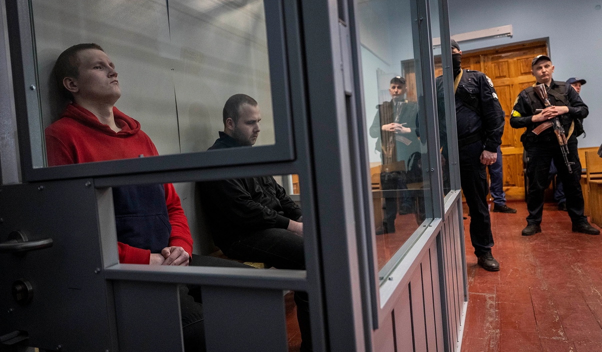 Ucrania informa de 15,000 presuntos crímenes de guerra, incluidos sexuales