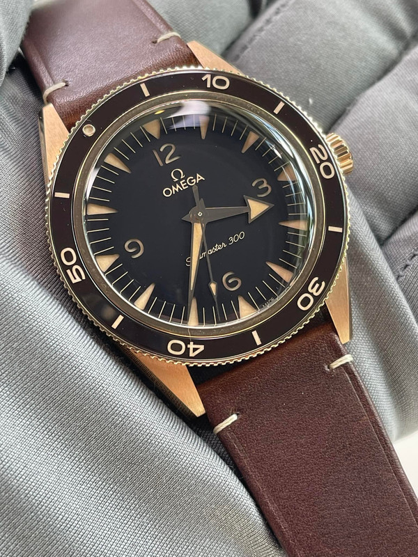 Omega Seamaster 300M Bronze Gold box/Papers