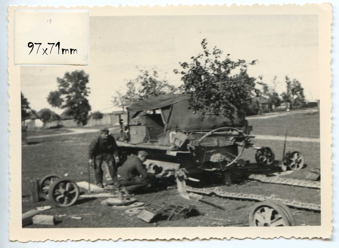 Panzergruppe Guderian Reparatur SdKfz 10 Zugkraftwagen 1T Russland