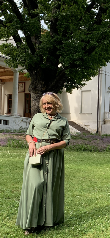 F8884676-F499-4686-BB52-DB4CF462BC1F