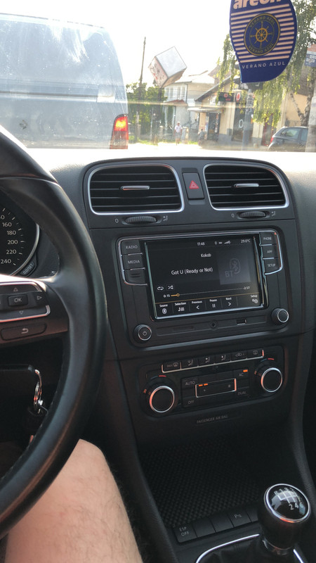 EF7BB21B-F4AB-4CEE-B426-F17C21E85659