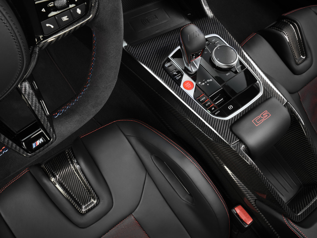 P90548660_highRes_the-all-new-bmw-m4-c