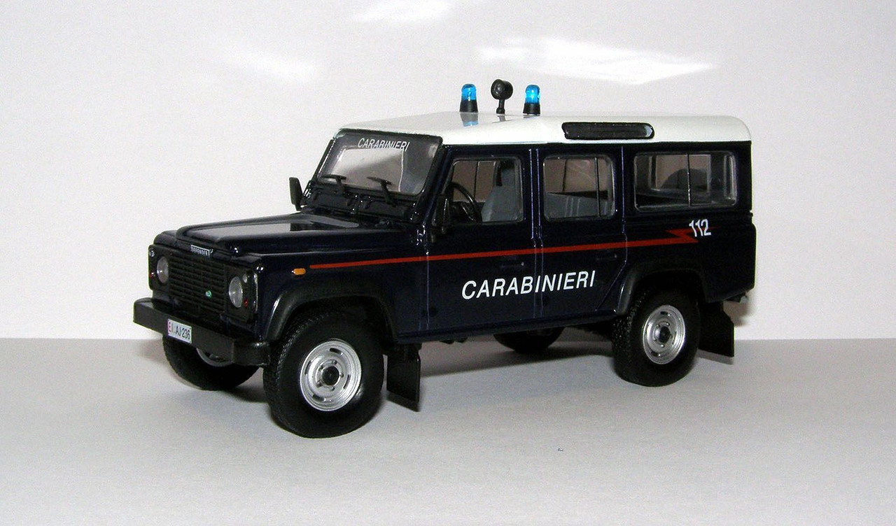 1990 Land Rover Series IV Defender 110 Carabinieri (Grani & Part