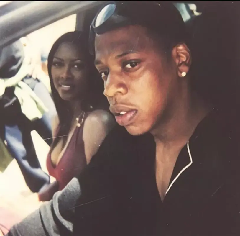 2EF749FA-9D4D-4558-B620-0B18383F7892