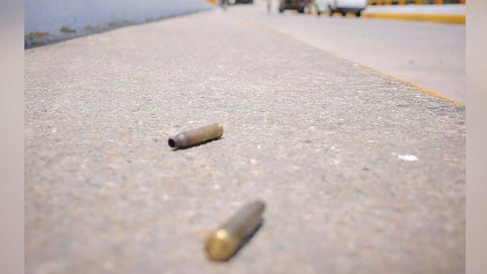 Con varios impactos de bala, localizan el cadáver de un hombre en calles de Acapulco