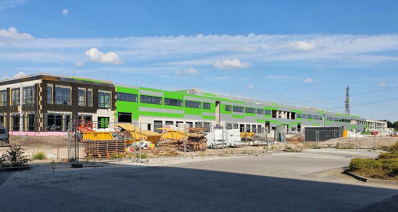 20250906-152736-Shift-N.jpg