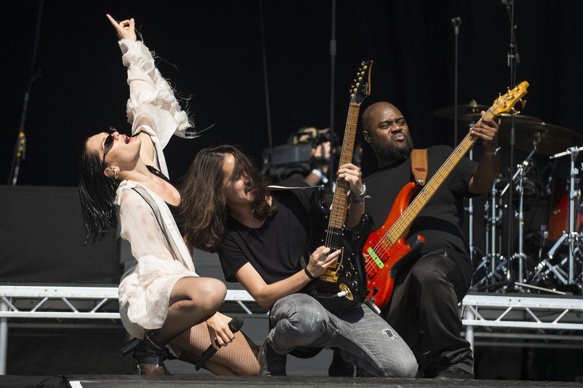 jessie-j-glasgow-6292018-16