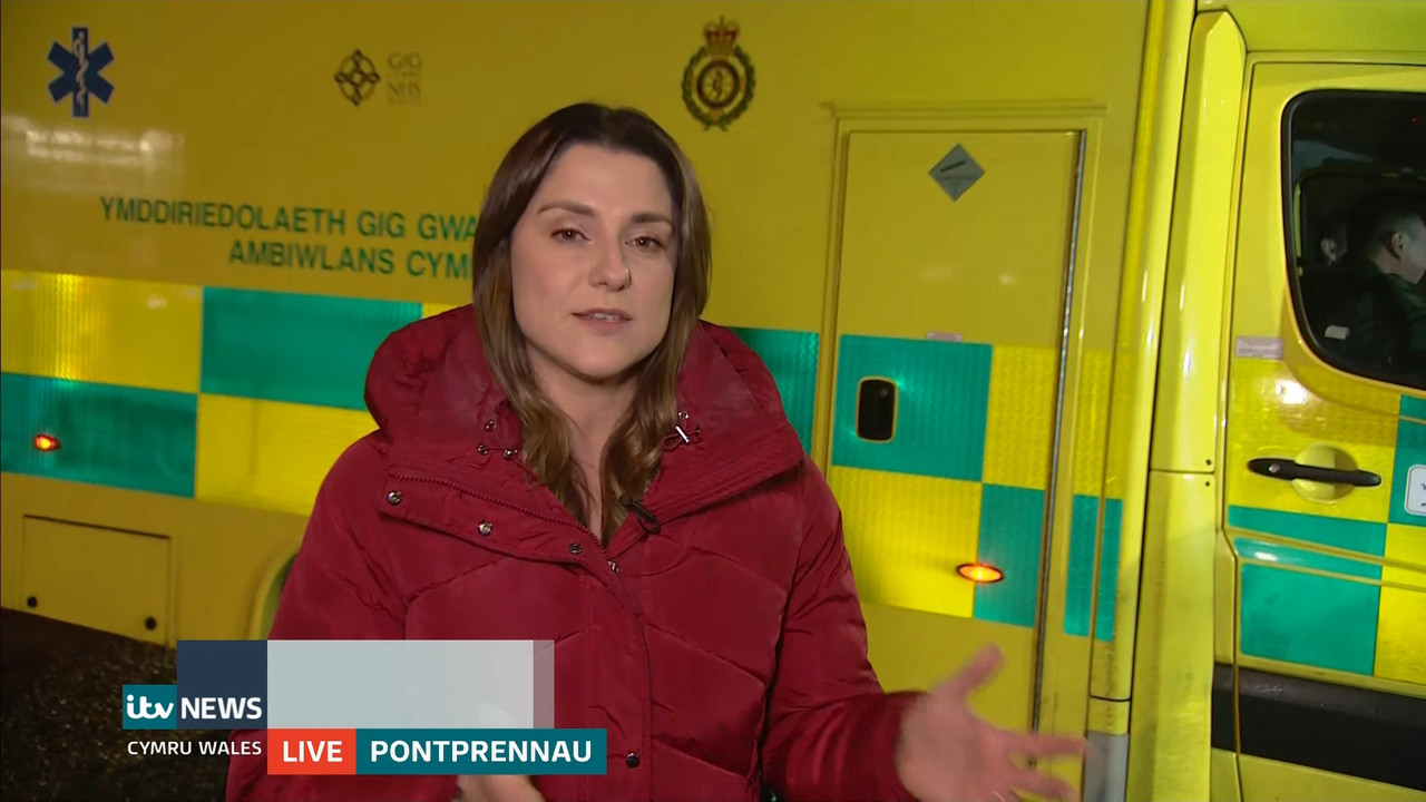 12.21 - 18.00.00 - ITV News Wales at Six..ts_snapshot_03.35.521