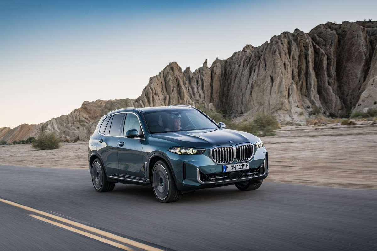 P90489756_highRes_the-new-bmw-x5-xdriv