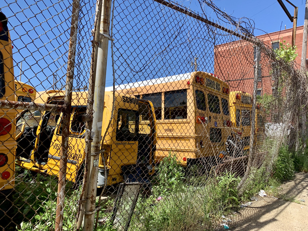 3A15BB81-6EA6-4BFB-86B5-55B77AD19D8E