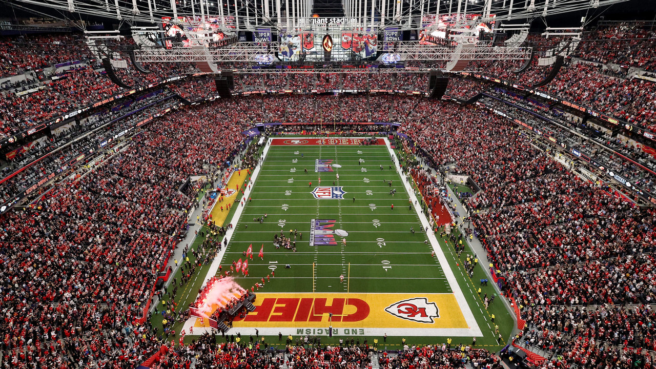 how to watch Super Bowl 2025 free?