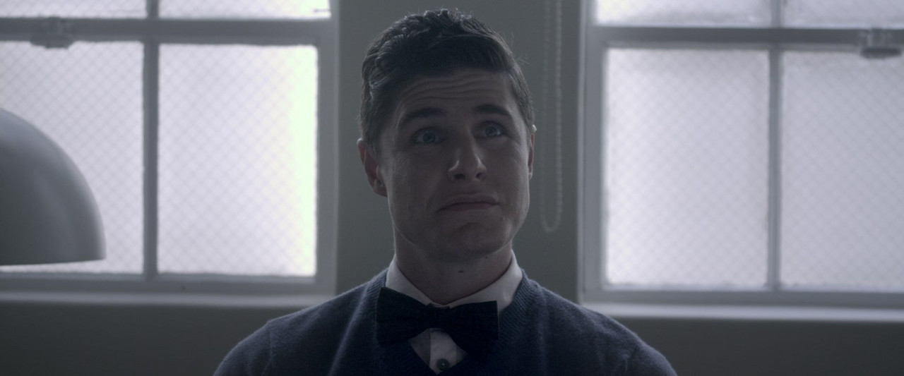 Starry Eyes (2014) (1080p BluRay x265 r00t)-2