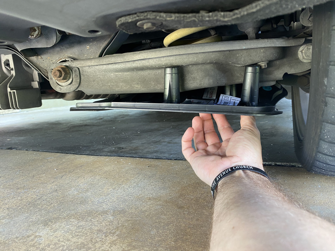 57C7B7C9-113D-4F4A-82E5-A3C0DF785B75