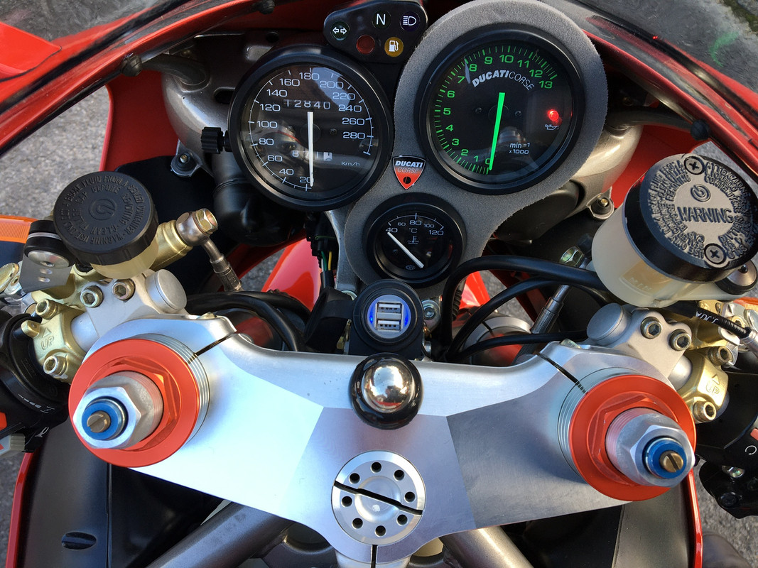 181409EC-DF0D-4C5B-8F74-EB195FD2C9A2