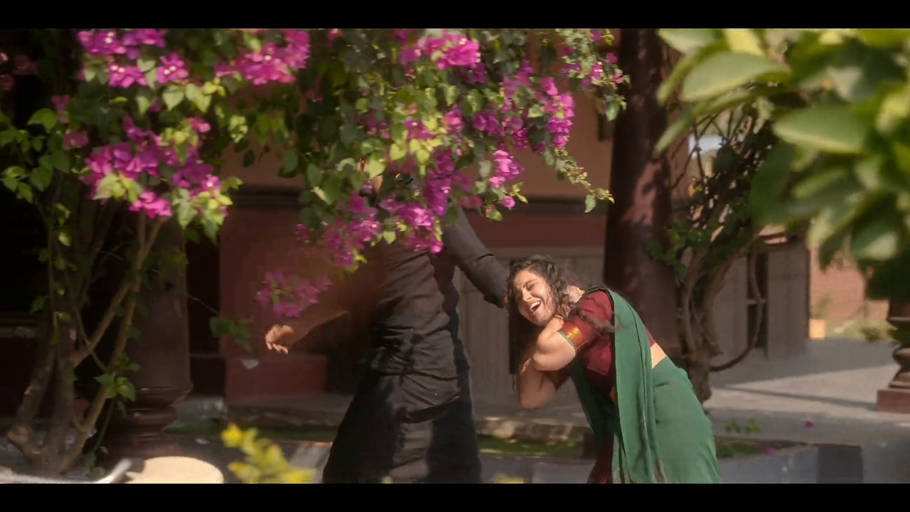 [Image: vlcsnap-2024-12-13-17h51m09s954.png]